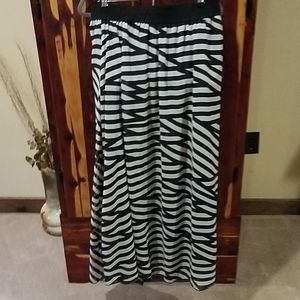 LULAROE LUCY NWOT LARGE